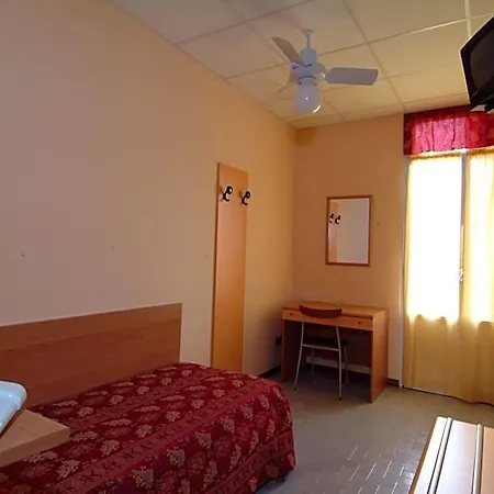 San Geminiano Hotel 2*