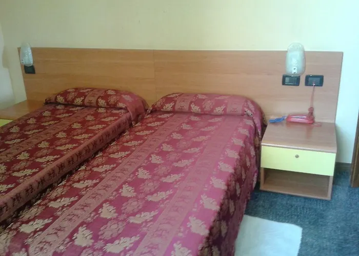 San Geminiano 2* Modena